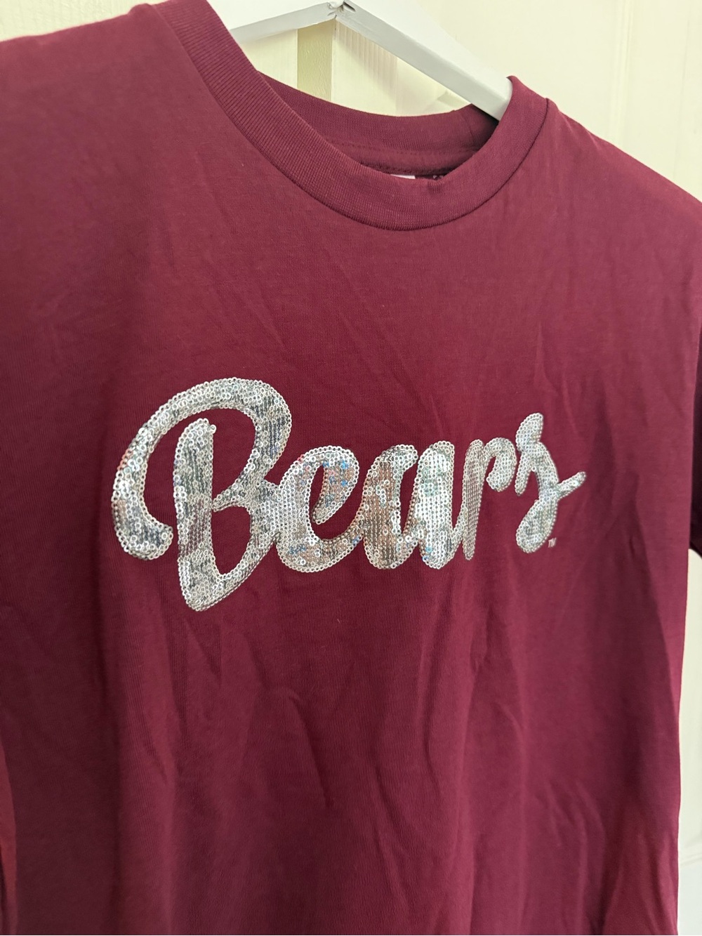NWT Pressbox Missouri State Bears Maroon Script Sequins Short Sleeve T-Shirt S - Picture 3 of 8